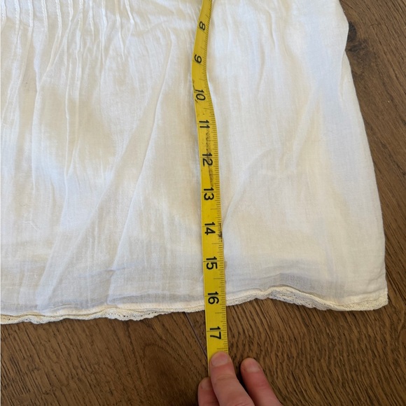 White Cotton Dainty Flowy Coquette Camisole Spring Top Hinge - Picture 4 of 10